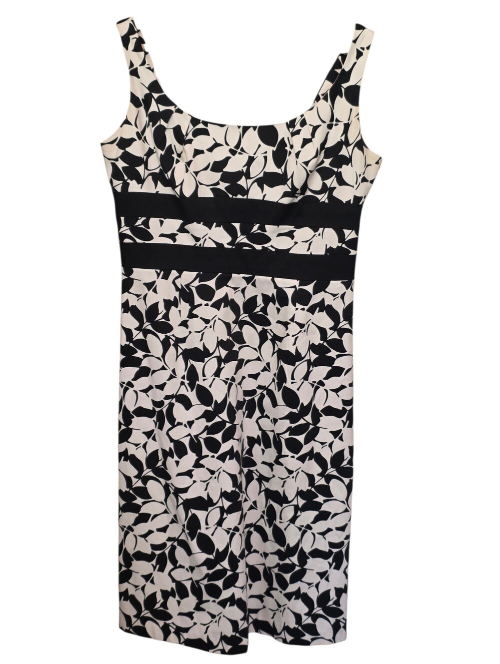 White House Black Market Sleeveless Black/White Leaf Print Sheath Dress EUC Sz10